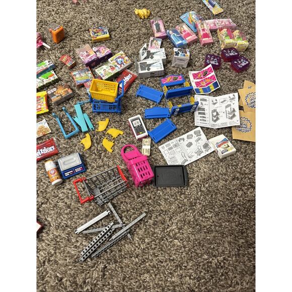 Lot Of Zuru Mini Brands Disney Animator Pantry Star Wars Turtles Grocery Display - Picture 12 of 16